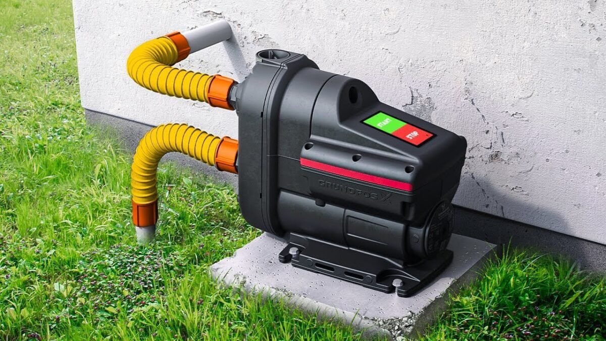 15 MOST USEFUL GADGETS FOR YOUR GARDEN 15 MOST USEFUL GADGETS FOR YOUR GARDEN